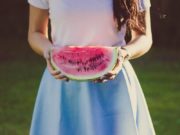 5 τροφές που θα μας βοηθήσουν να νικήσουμε τη ζέστη ζέστη