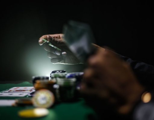 Τζόγος: Τα σημάδια εξάρτησης και η θεραπεία ΤΖΟΓΟΣ