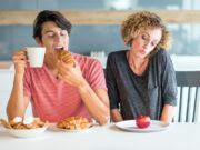 Η δίαιτα θέλει δύο Η δίαιτα θέλει δύο