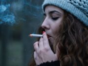 Εντυπωσιακή μείωση του καπνίσματος στην Ελλάδα την τελευταία δεκαετία Εντυπωσιακή μείωση του καπνίσματος στην Ελλάδα την τελευταία δεκαετία