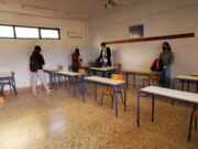 Δια ζώσης τα μαθήματα σε γυμνάσια και λύκεια από σήμερα Δια ζώσης τα μαθήματα σε γυμνάσια και λύκεια από σήμερα