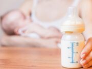 Αντισώματα περνάνε από την εμβολιασμένη μητέρα στο μητρικό γάλα Αντισώματα μητρικό γάλα