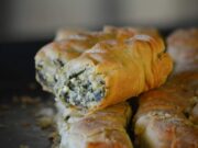 Νηστίσιμη πρασόπιτα της μαμάς Νηστίσιμη πρασόπιτα της μαμάς