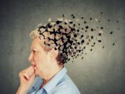 Μεγαλύτερος ο κίνδυνος άνοιας για τους μεσήλικες που κοιμούνται, συχνά, λιγότερες από έξι ώρες κίνδυνος άνοιας