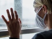 Είναι απαραίτητες οι μάσκες στους εξωτερικούς χώρους; Οι ειδικοί αναρωτιούνται Είναι απαραίτητες οι μάσκες στους εξωτερικούς χώρους; Οι ειδικοί αναρωτιούνται