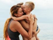 Προσκόλληση στον έναν γονέα, και απόρριψη του άλλου Προσκόλληση στον έναν γονέα και απόρριψη του άλλου