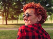 Γιατί όλες οι γυναίκες μετά τα 50 κόβουν τα μαλλιά τους κοντά Γιατί όλες οι γυναίκες μετά τα 50 κόβουν τα μαλλιά τους κοντά