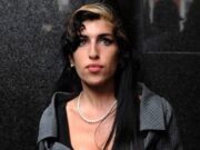 Ο καλύτερος φίλος της Έιμι Γουάινχαουζ μίλησε για τις τελευταίες μέρες της αείμνηστης τραγουδίστριας Ο καλύτερος φίλος της Έιμι Γουάινχαουζ μίλησε για τις τελευταίες μέρες της αείμνηστης τραγουδίστριας