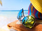 9 προϊόντα που πρέπει να έχεις στο νεσεσέρ των διακοπών σου 9 προϊόντα που πρέπει να έχεις στο νεσεσέρ των διακοπών σου