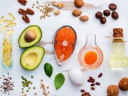 Μία δίαιτα με πολλά ωμέγα-3 λιπαρά οξέα και λίγα ωμέγα-6 βοηθά στη μείωση των πονοκεφάλων Μια δίαιτα με πολλά ωμέγα-3 λιπαρά οξέα και λίγα ωμέγα-6 βοηθά στη μείωση των πονοκεφάλων