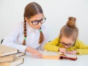 Το παιδί διαβάζει με αργούς ρυθμούς: τι μπορεί να σημαίνει αυτό Το παιδί διαβάζει με αργούς ρυθμούς: Τι μπορεί να σημαίνει αυτό