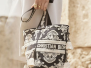 Στη Μήλο η κολεξιόν του οίκου «Dior» για το 2022 Στη Μήλο η κολεξιόν του οίκου Dior για το 2022