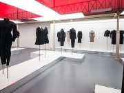 «Alaïa Afore Alaïa»: Νέα έκθεση για τον μόδιστρο στο Παρίσι νέα έκθεση «Alaïa Afore Alaïa»