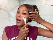 Η 10λεπτη ρουτίνα ομορφιάς της Naomi Campbell Η 10λεπτη ρουτίνα ομορφιάς της Naomi Campbell