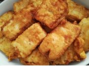 Τηγανητός μπακαλιάρος με κουρκούτι Τηγανητός μπακαλιάρος