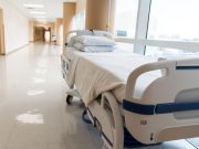 Κομοτηνή: Κατέληξε η 55χρονη την οποία περιέλουσε ο σύζυγός της με βενζίνη και την έκαψε Κομοτηνή: Κατέληξε η 55χρονη την οποία περιέλουσε ο σύζυγός της με βενζίνη και την έκαψε