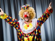 Οι ιατρικοί κλόουν βοηθάνε ασθενείς και γιατρούς στη θεραπεία, πέρα από την απλή ψυχαγωγία ιατρικοί κλόουν