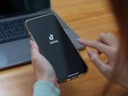 Πού απαγόρεψαν το TikTok στις κυβερνητικές συσκευές; Πού απαγόρεψαν το TikTok στις κυβερνητικές συσκευές;