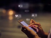 Τα μέσα κοινωνικής δικτύωσης μπορούν να είναι επικίνδυνα για τους νέους Τα μέσα κοινωνικής δικτύωσης μπορούν να είναι επικίνδυνα για τους νέους