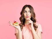 Τα λάθη που κάνουμε στη διατροφή μας και παχαίνουμε Τα λάθη που κάνουμε στη διατροφή μας και παχαίνουμε