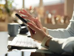 Social Media: Γιατί το scrolling σκοτώνει τη στρατηγική σου scrolling